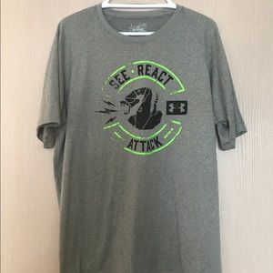Under Armor gray sports shirt. XL.